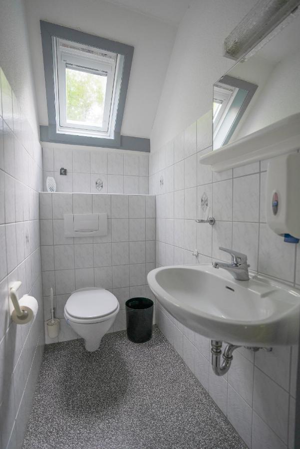 Ferienhaus "Gestiefelter Kater" Am See Im Bergland Kirchheim  Bagian luar foto
