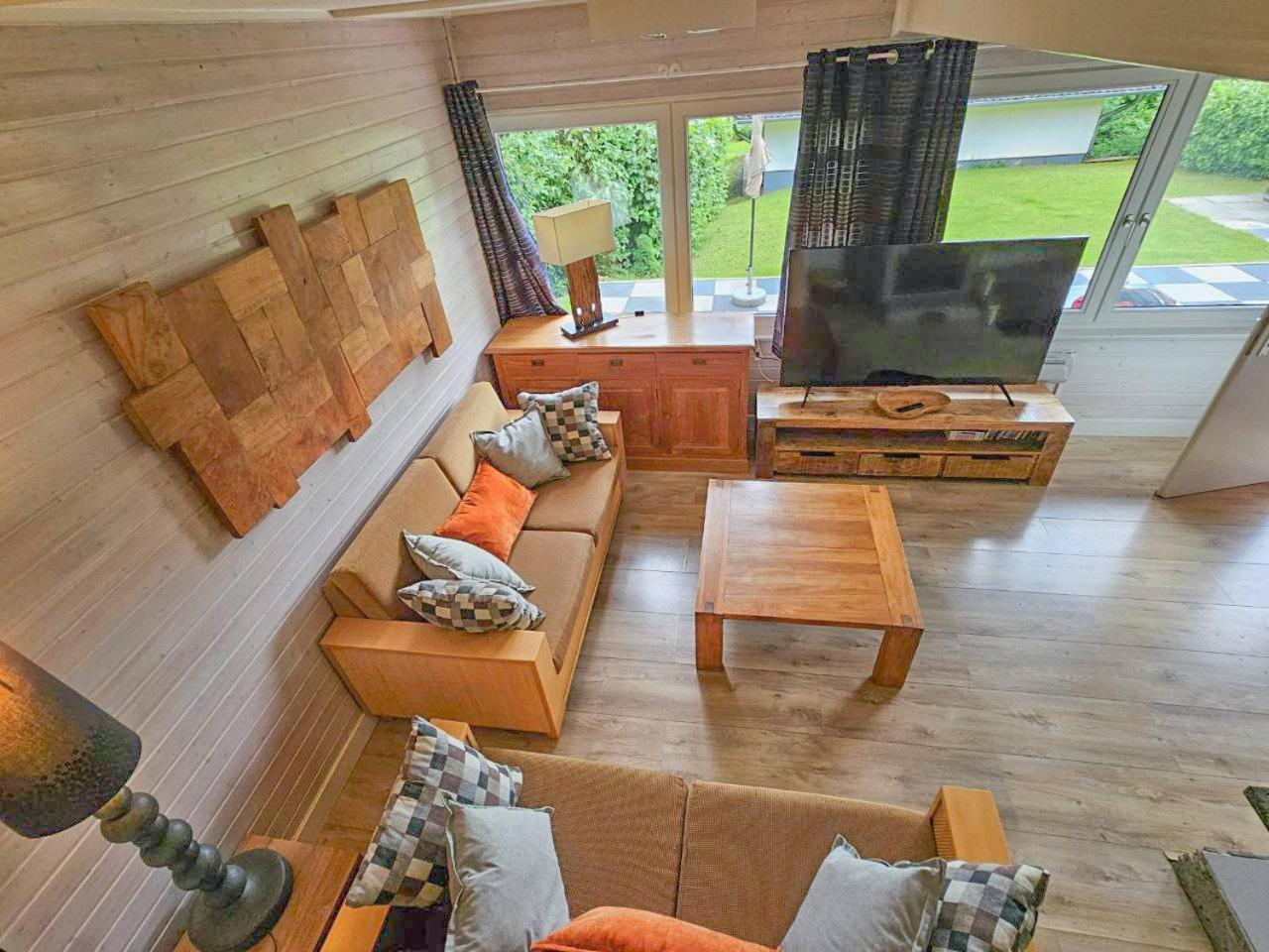 Ferienhaus "Gestiefelter Kater" Am See Im Bergland Kirchheim  Bagian luar foto