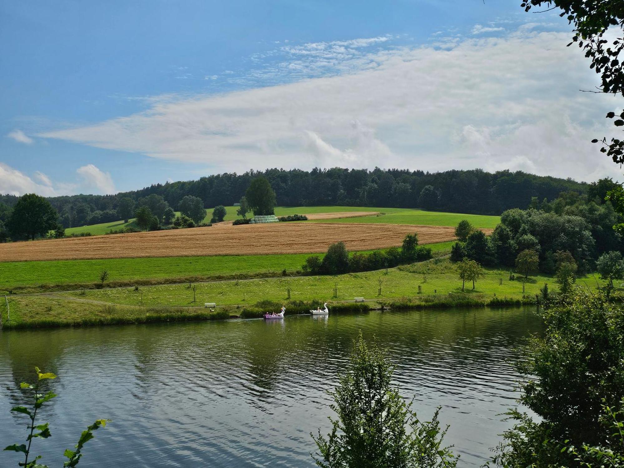 Ferienhaus "Gestiefelter Kater" Am See Im Bergland Kirchheim  Bagian luar foto